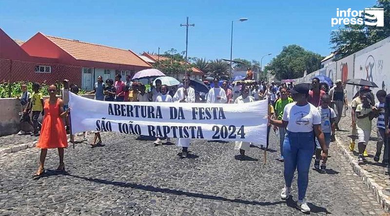 Porto Novo/São João: Paróquia abre programa religioso das festas marcado pela peregrinação da imagem do santo padroeiro